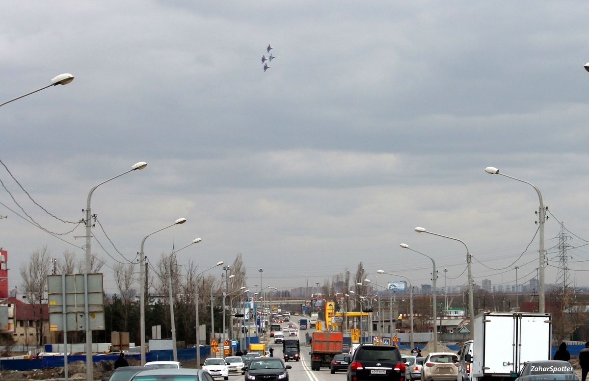 s-215.jpg